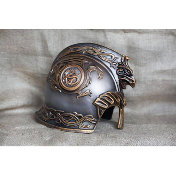 Гномий шлем с птицей / dwarf helmet bird