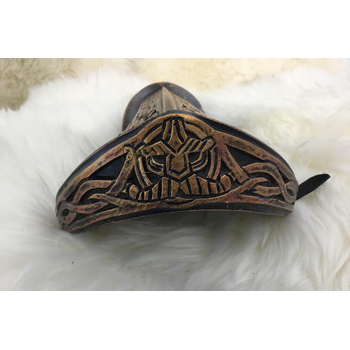 Гномьи наручи / Dwarven bracers