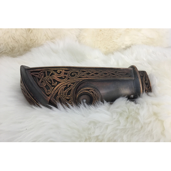 Гномьи наручи / Dwarven bracers