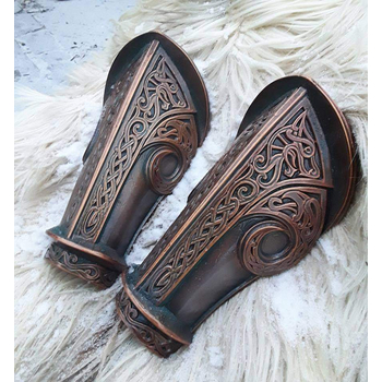 Гномьи наручи / Dwarven bracers