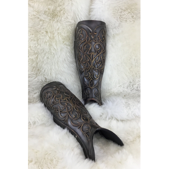 Рыцарские поножи / Knight greaves