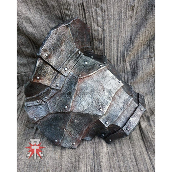 Орочьи наплечники / Orc shoulders