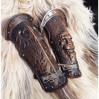 Античные наручи со львом / Antique Warrior with lions