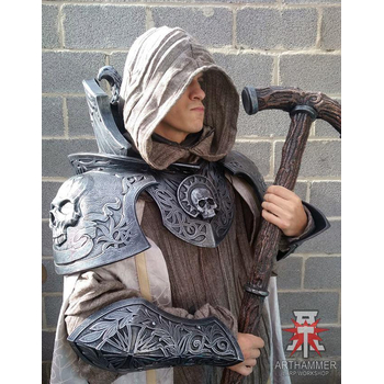 Наручи Инквизитора / Inquisitor Bracers