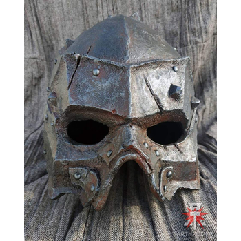 Шлем орка / Orc Helmet