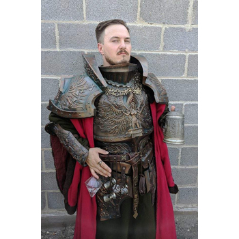 Кираса паладина (грудь) / Paladin Breastplate (front)