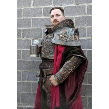 Кираса паладина (грудь) / Paladin Breastplate (front)